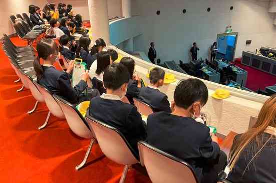 議場見学１
